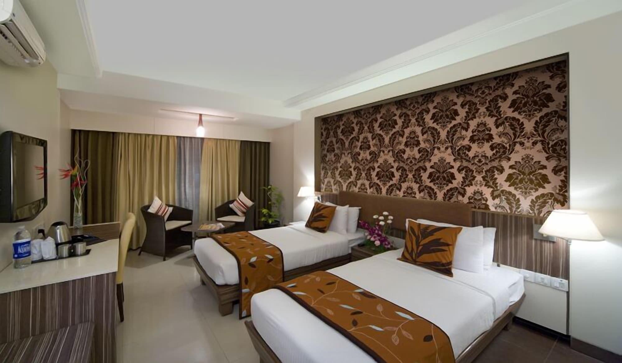 กปิลา บิสซิเนส โฮเต็ล Hotel ปูเน่ ภายนอก รูปภาพ