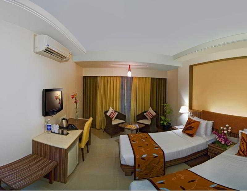 กปิลา บิสซิเนส โฮเต็ล Hotel ปูเน่ ภายนอก รูปภาพ