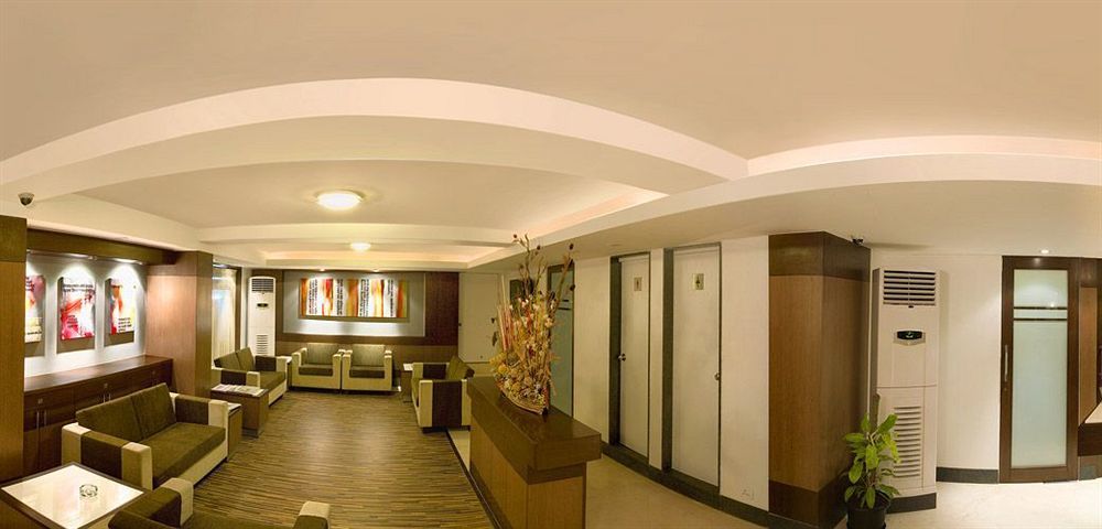 กปิลา บิสซิเนส โฮเต็ล Hotel ปูเน่ ภายนอก รูปภาพ