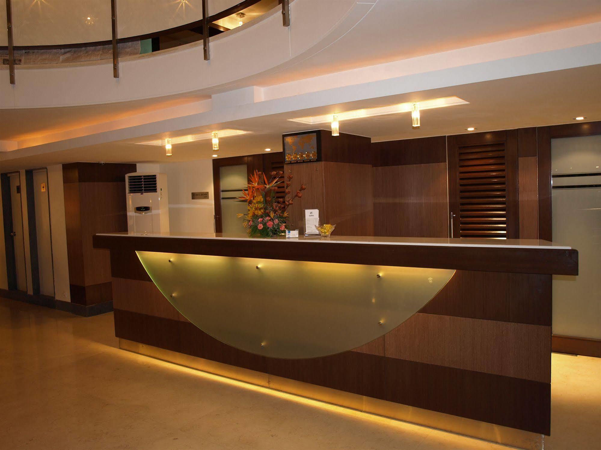 กปิลา บิสซิเนส โฮเต็ล Hotel ปูเน่ ภายนอก รูปภาพ