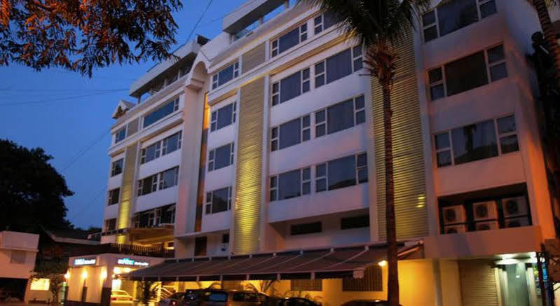 กปิลา บิสซิเนส โฮเต็ล Hotel ปูเน่ ภายนอก รูปภาพ